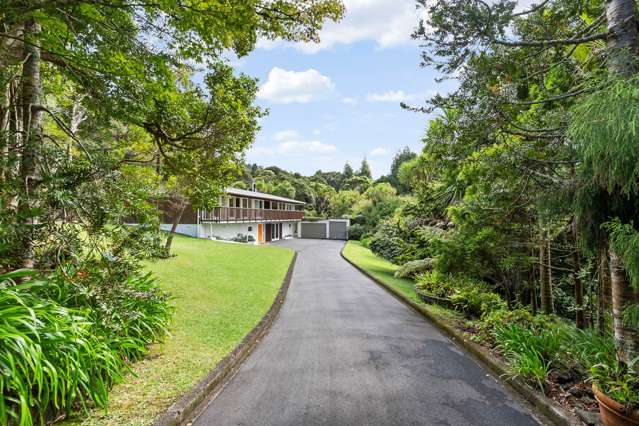 Architecturally Designed With Panoramic Views