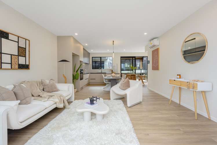 3/9 Catalina Crescent Forrest Hill_5