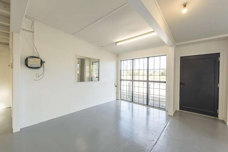76 Riverbank Road Otaki_6