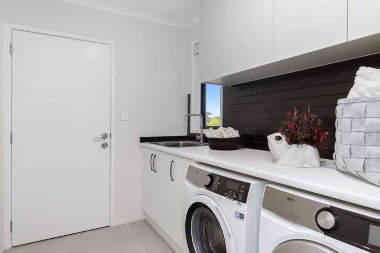 14 Catherine Mclean Road Pukekohe_18