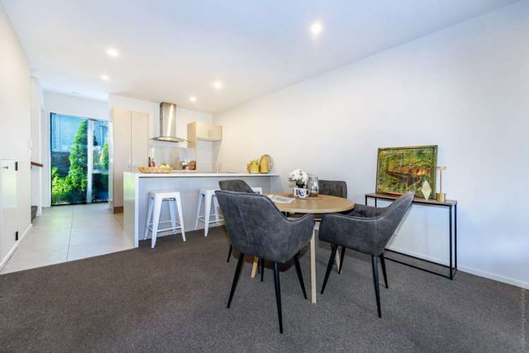 2/89 Poulson Street Addington_10