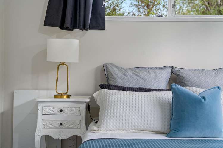 12 Towra Place Botany Downs_29