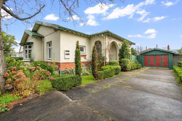 Character Home - Ornate Features!