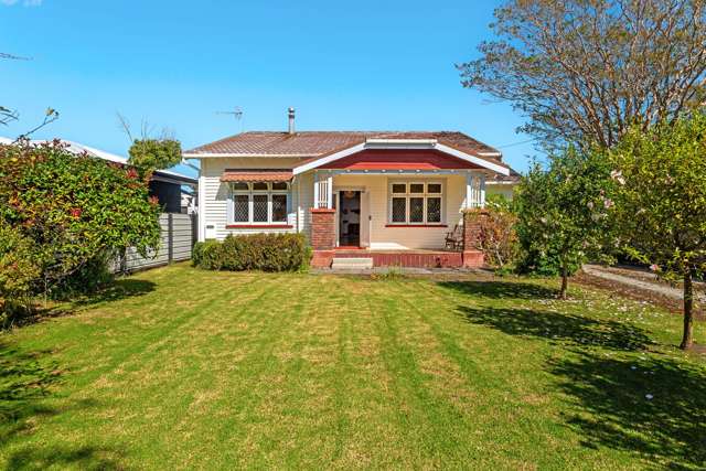 The Kiwiana Bungalow