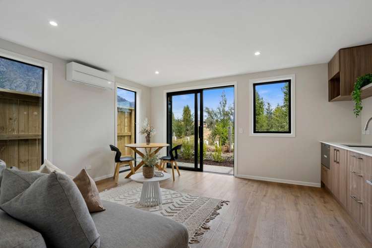 21 Metzger Road, Hanley's Farm Jacks Point_24