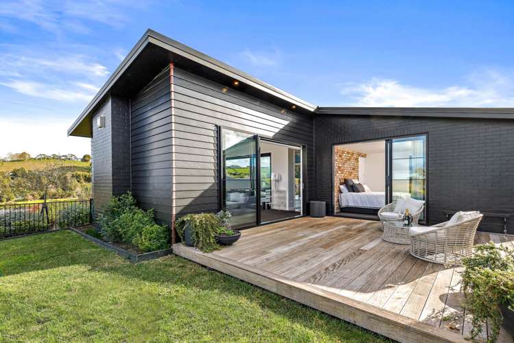 8 Laly Haddon Place Matakana_6