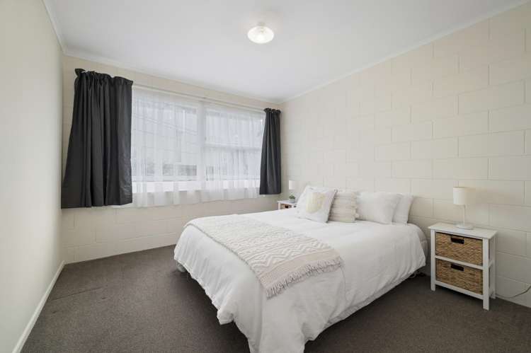 57C, D & E James Street Glenholme_6