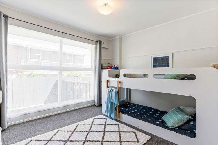 28 Fielding Crescent Farm Cove_25