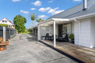15 Domain Road_4