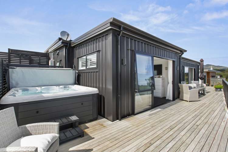 5 Maataitai Road Raglan_18