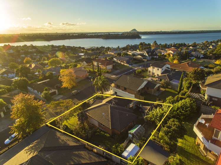 31 Village Park Drive Welcome Bay_19