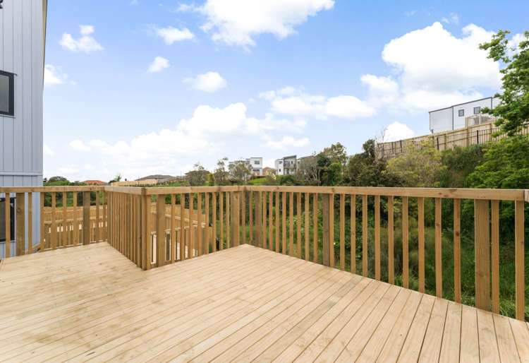 45b Crestview Rise Papakura_16