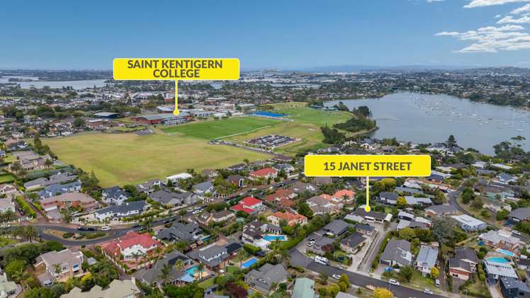 15 Janet Street Sunnyhills_24