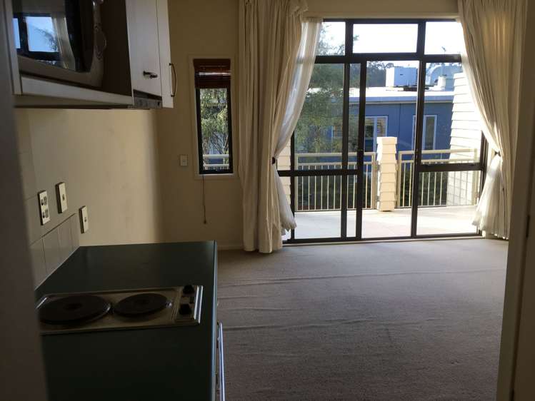 88/92 Bush Road Albany_1