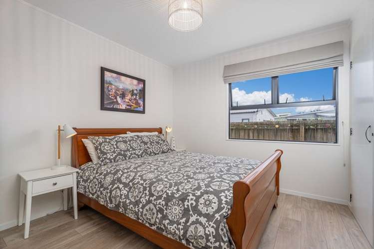 119 Sands Crescent Matarangi_18