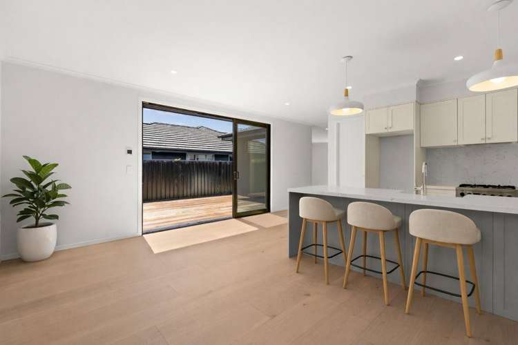 9 Arihi Crescent Frimley_6