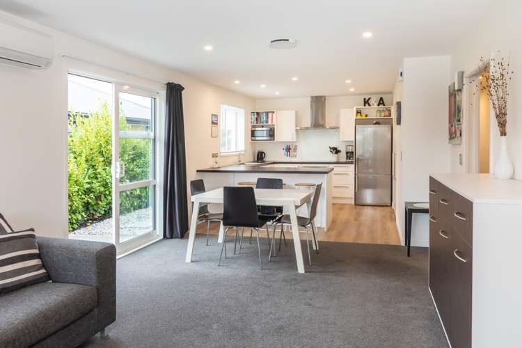 4 Booth Way Belfast_8