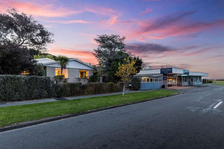 6 Soleares Avenue Mount Pleasant_24