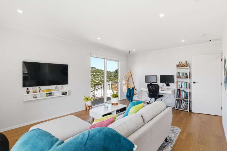 65 Chartwell Drive Crofton Downs_1