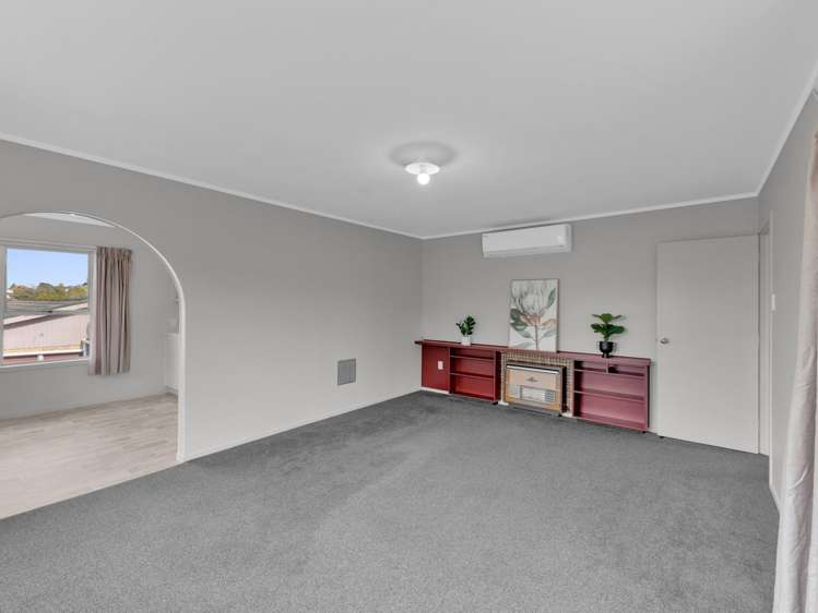 15 Maple Avenue Dinsdale_9