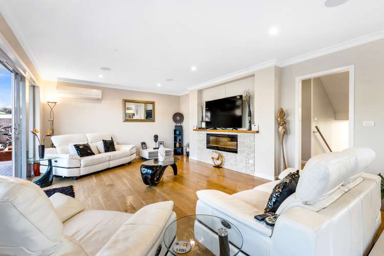 51 Hawaiian Parade Arkles Bay_9