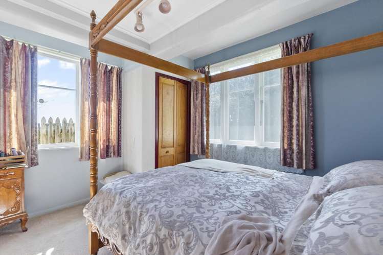 100 Tuhikaramea Road Dinsdale_8