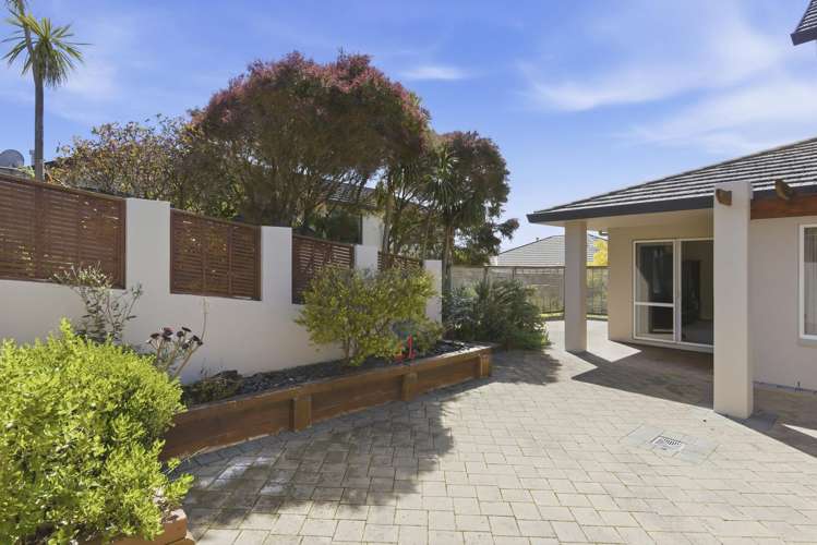 10 Metzenthin Close Raumati South_38