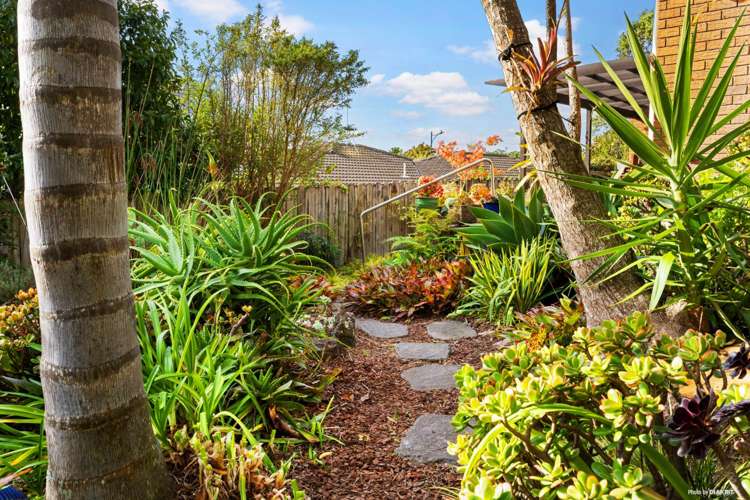 4 Jelas Road Red Beach_22