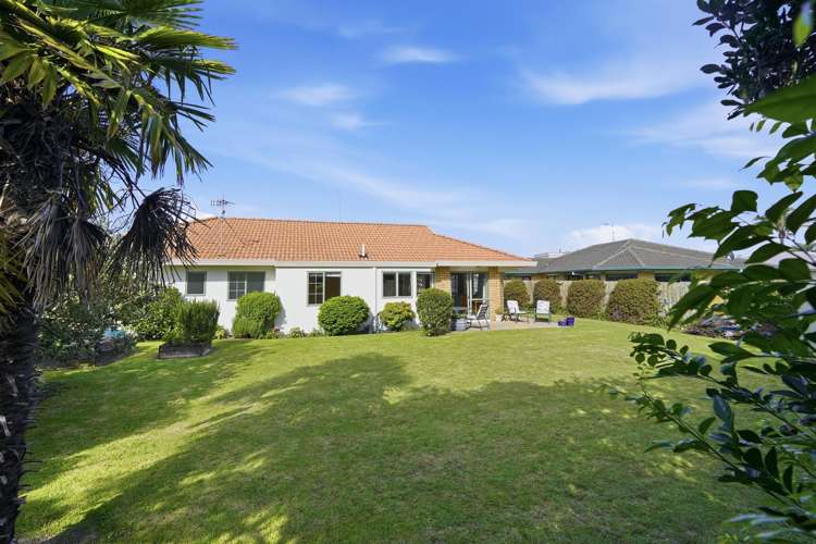 18 Azalea Dell Mount Maunganui_21