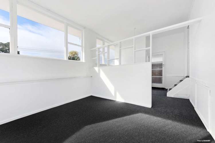 10 Albert Road Kelston_8