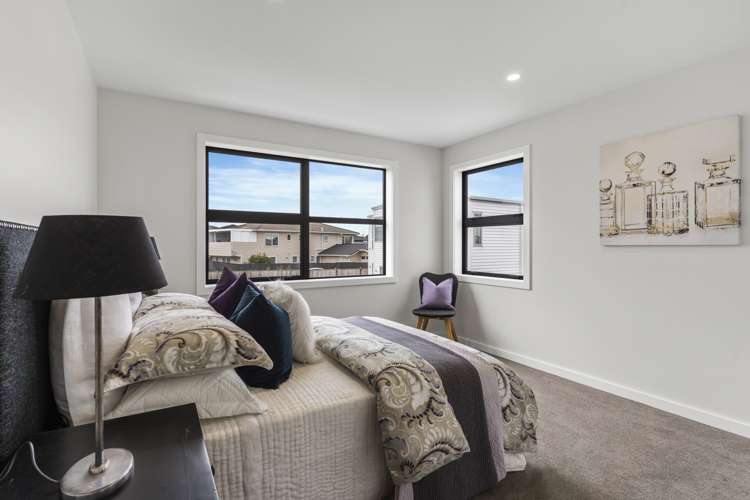 13b Gulf Crest Bucklands Beach_21