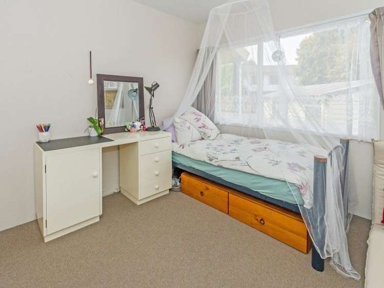 6 Anglers Way Wattle Downs_8