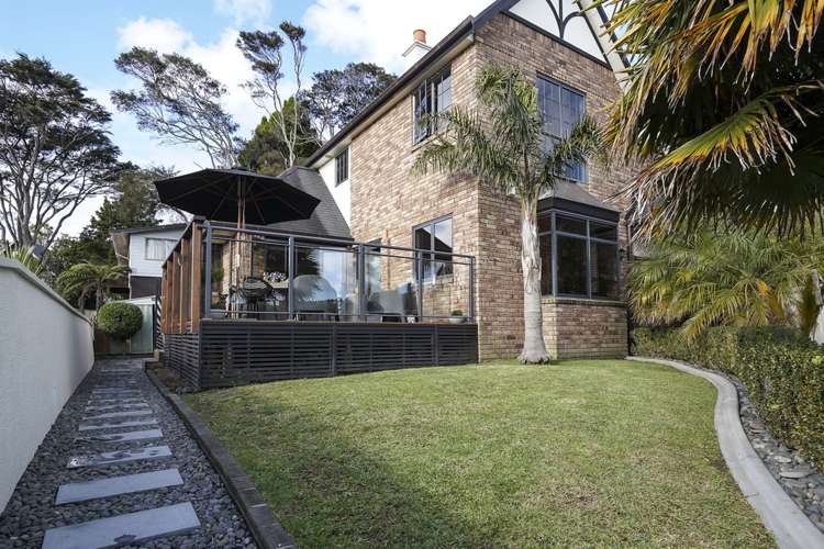 30 Chamari Close Titirangi_17