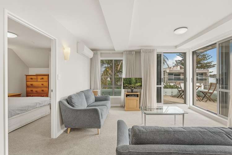 222/36 Victoria Road Mount Maunganui_6