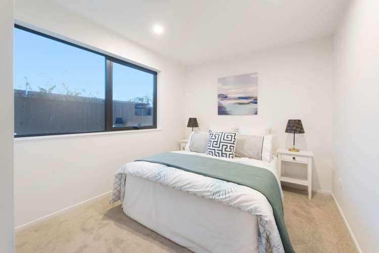 8B Hadfield Street Beach Haven_16