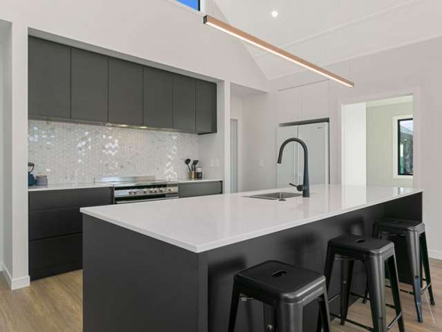 37 Alan Livingston Drive Cambridge_3