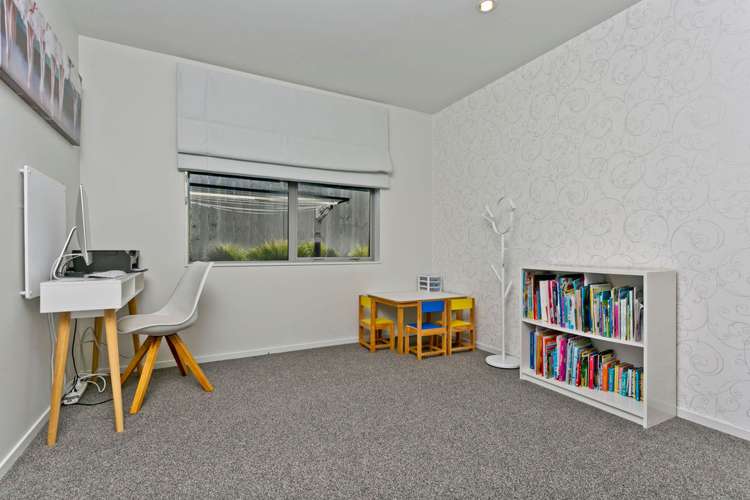 29 Crabb Fields Lane Riverhead_15