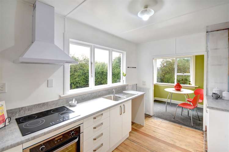 12 Nottingham Crescent Calton Hill_7