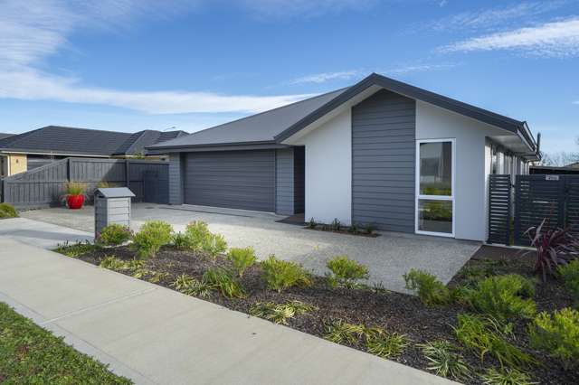 6 Carmello Grove Richmond_1