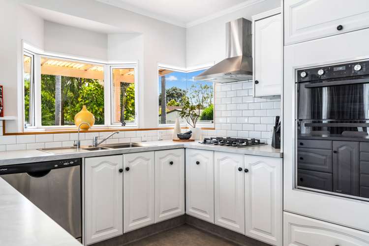 48 First Avenue Avenues_8