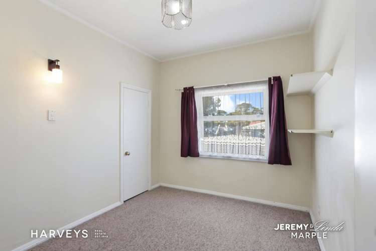 588 Blockhouse Bay Road Blockhouse Bay_15