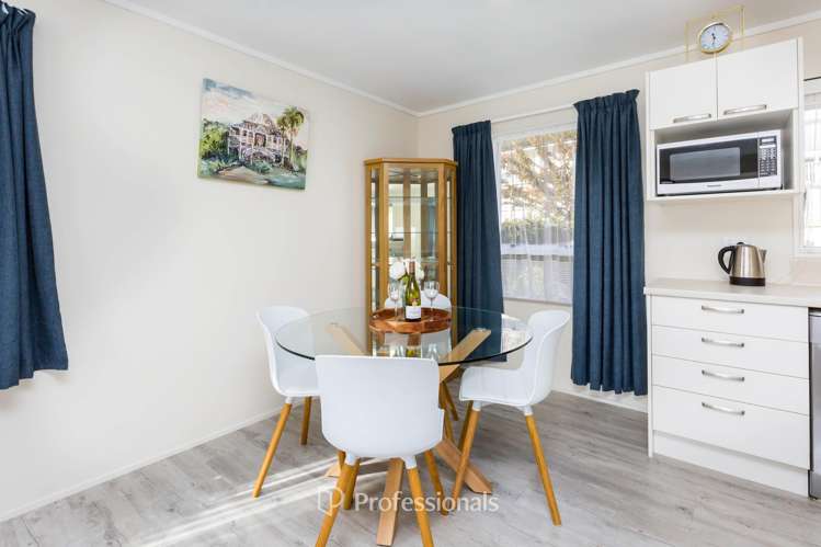 17 Beryl Grove Birchville_11