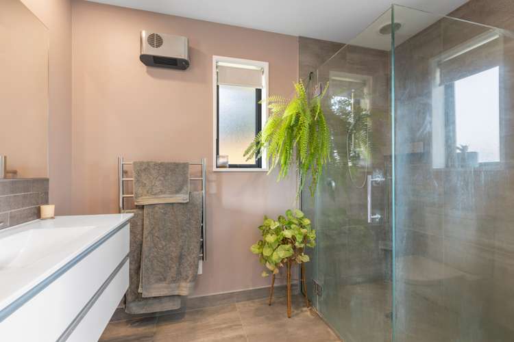 17 Tara Crescent Woodend_10