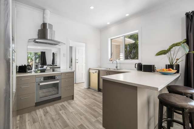 34 Achilles Street Burwood_2