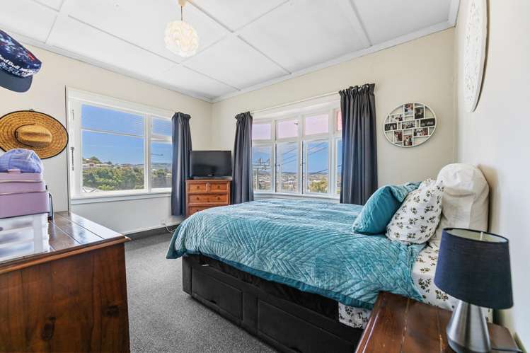 44 Leckhampton Court_5