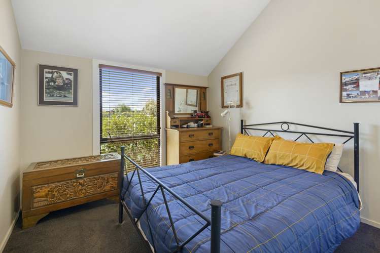 16 Devon Crescent Darfield_9