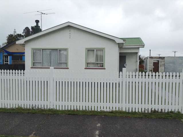 806 Gladstone Road Te Hapara_2