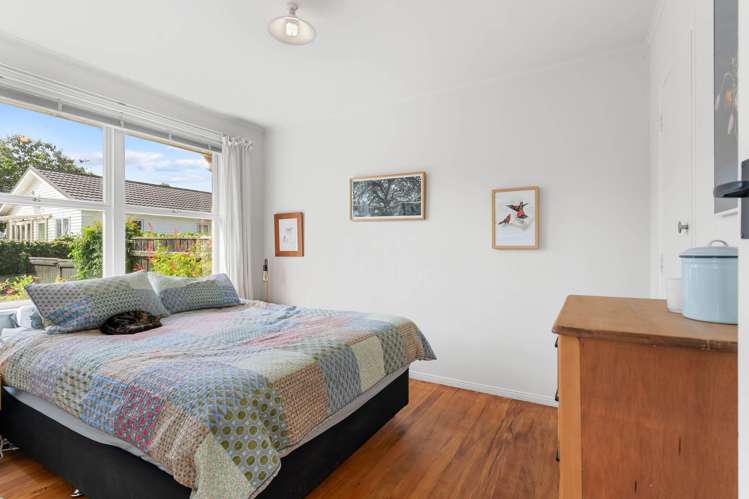 4/11 Preston Avenue Mt Albert_8