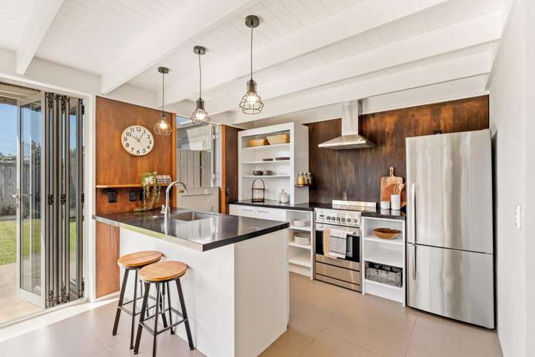 21a Laurence Street Manly_17