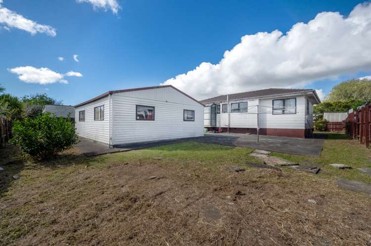 27 Dissmeyer Drive Clover Park_12